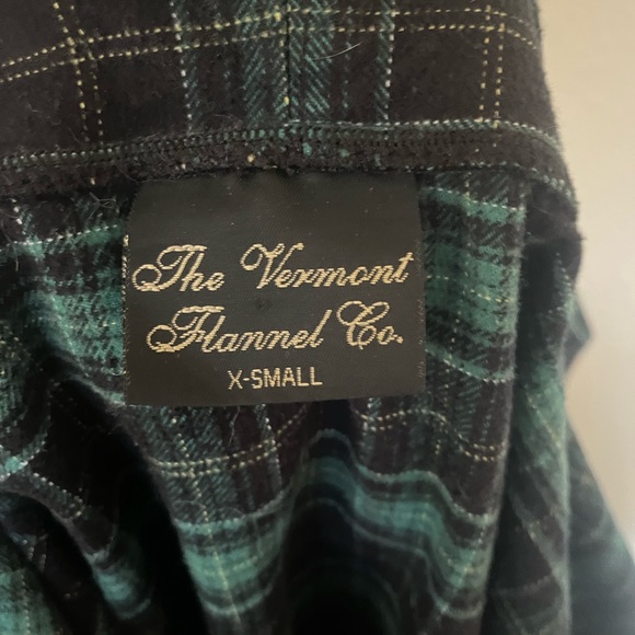 Vermont Flannel Company Pullover - Picture 3 of 7